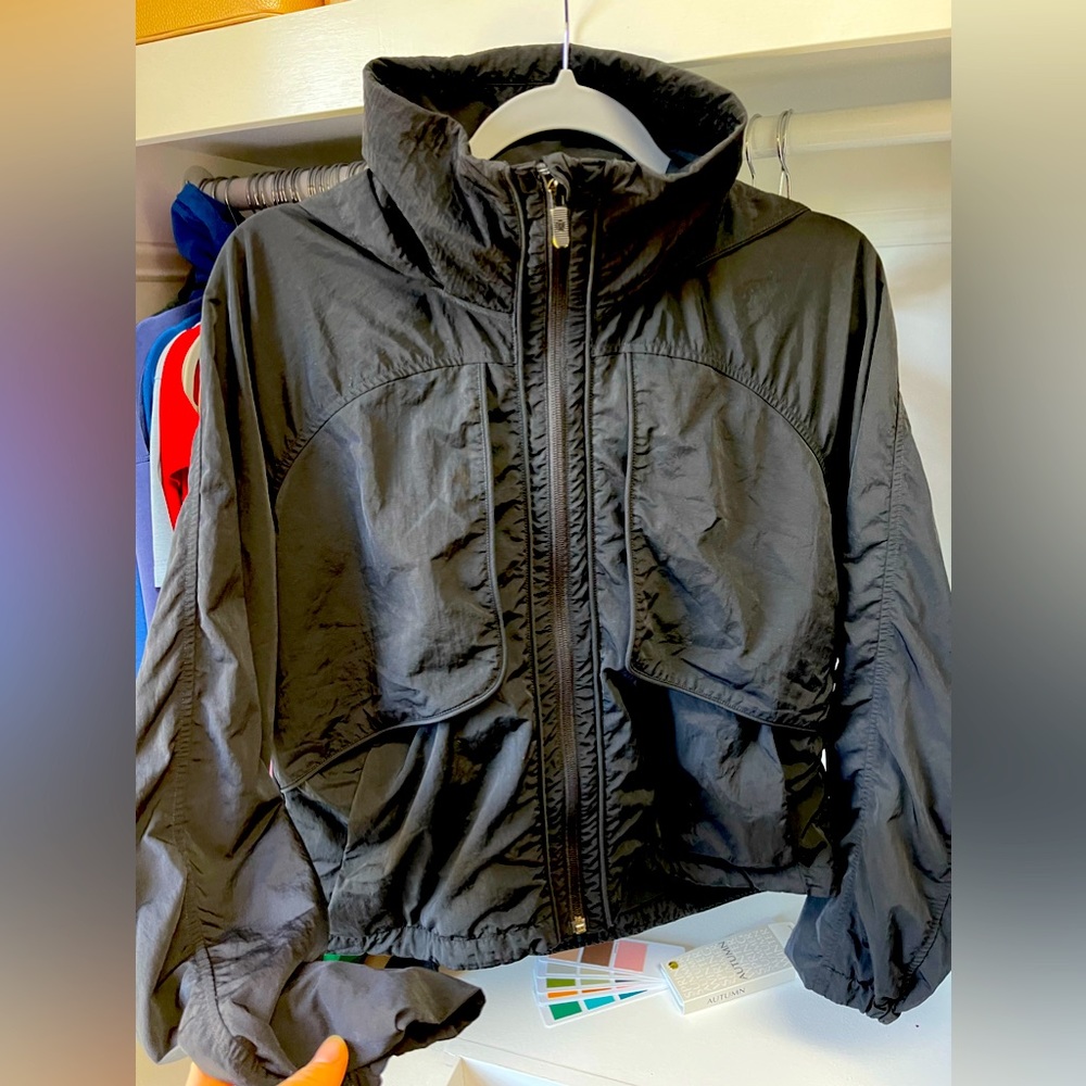Always Effortless Lululemon Jacket, Black, Size 6